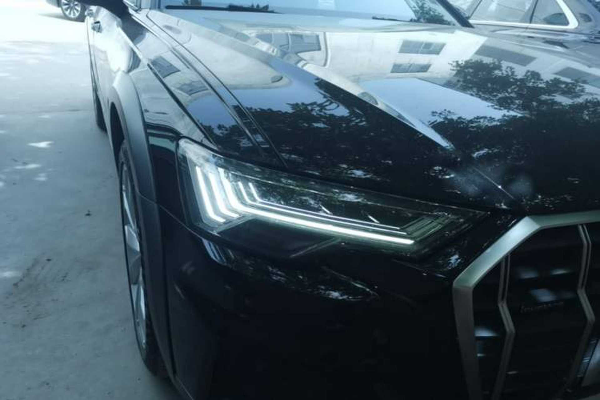 Used Audi A6 2022 allroad quattro Explorer 55 TFSI Prestige Off-Road Model Right Front Headlight