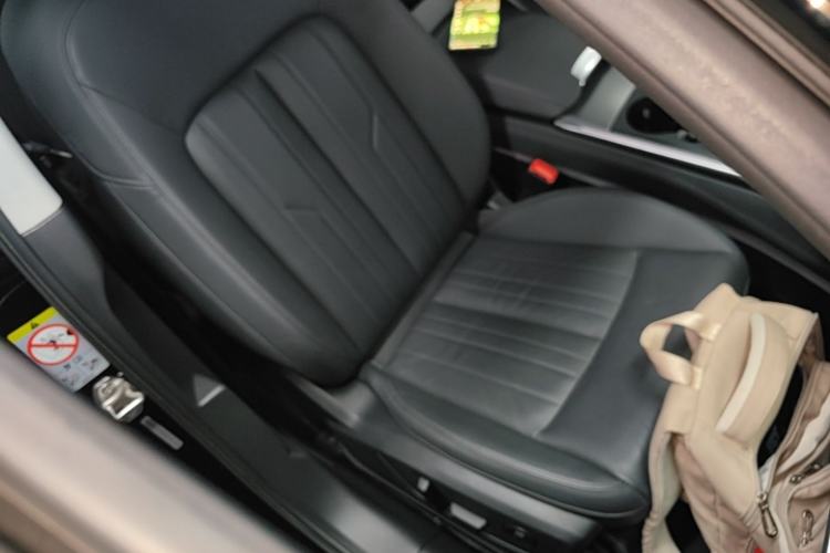 Used Audi A6 2022 allroad quattro Explorer 55 TFSI Prestige Off-Road Model Right Front Seat