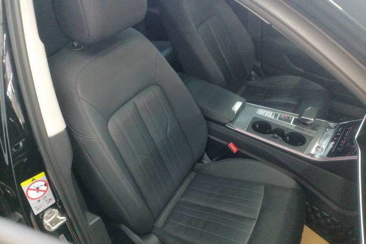 Used Audi A6 2022 allroad quattro Explorer 55 TFSI Prestige Off-Road Model Right Front Seat