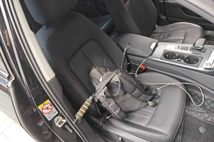 Used Audi A6 2022 allroad quattro Explorer 55 TFSI Prestige Off-Road Model Right Front Seat