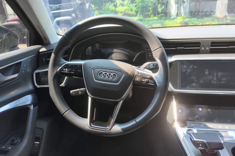 Used Audi A6 2022 Avant Futurist 45 TFSI Prestige Dynamic Edition Steering Wheel