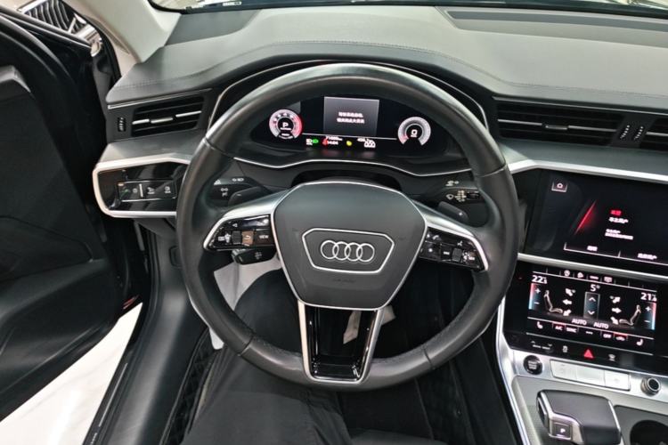 Used Audi A6 2022 allroad quattro Explorer 55 TFSI Prestige Off-Road Model Steering Wheel
