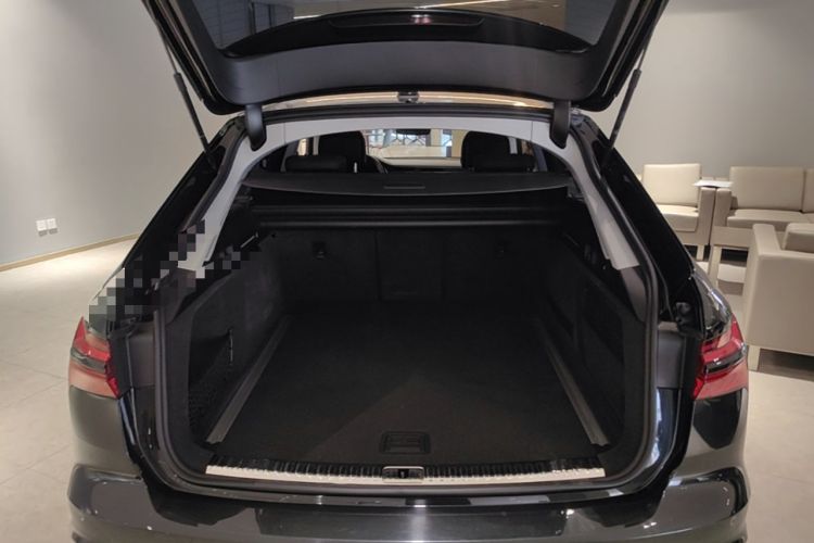 Used Audi A6 2022 allroad quattro Explorer 55 TFSI Prestige Off-Road Model Trunk
