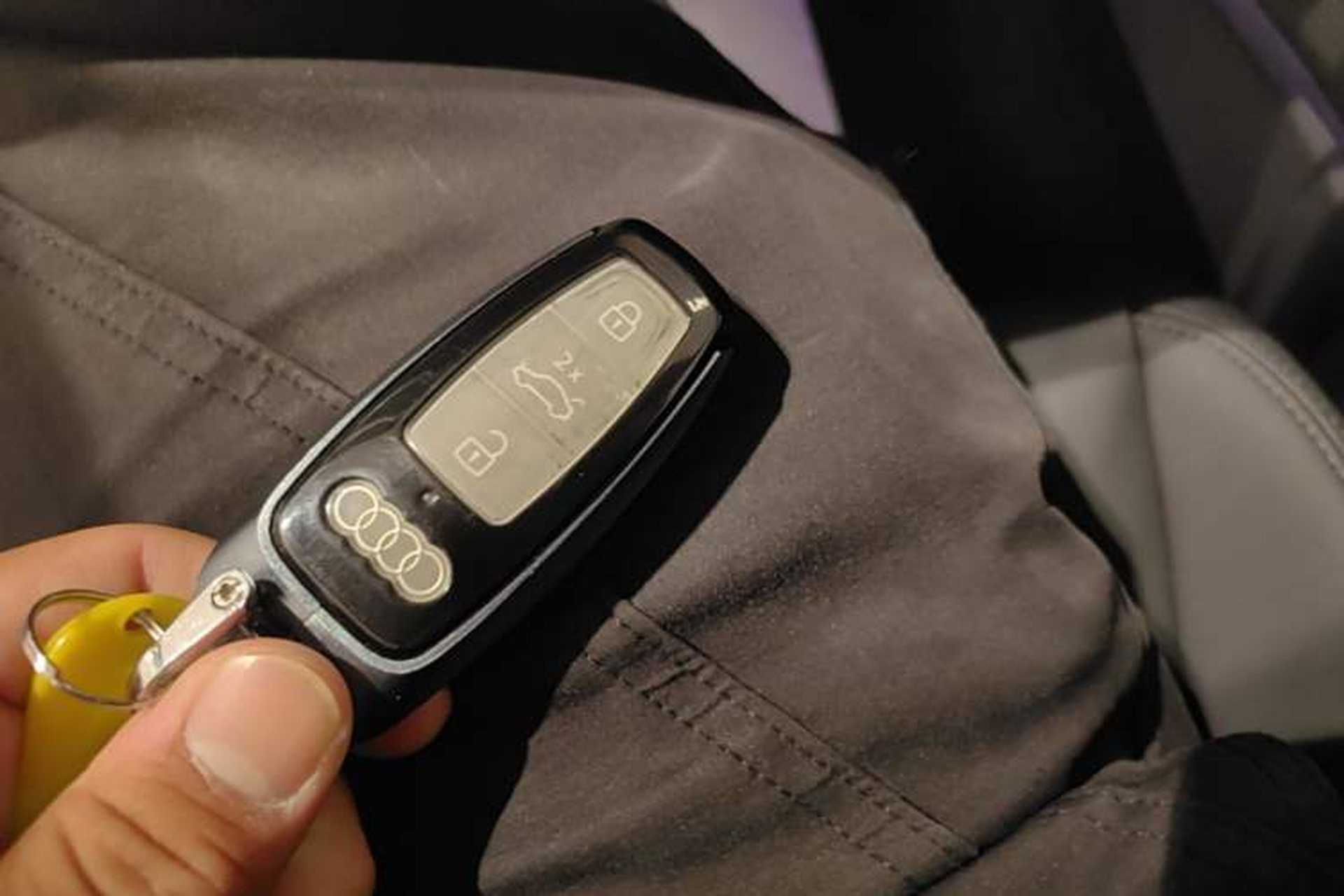 Used Audi A6 2022 allroad quattro Explorer 55 TFSI Prestige Off-Road Model Vehicle Key