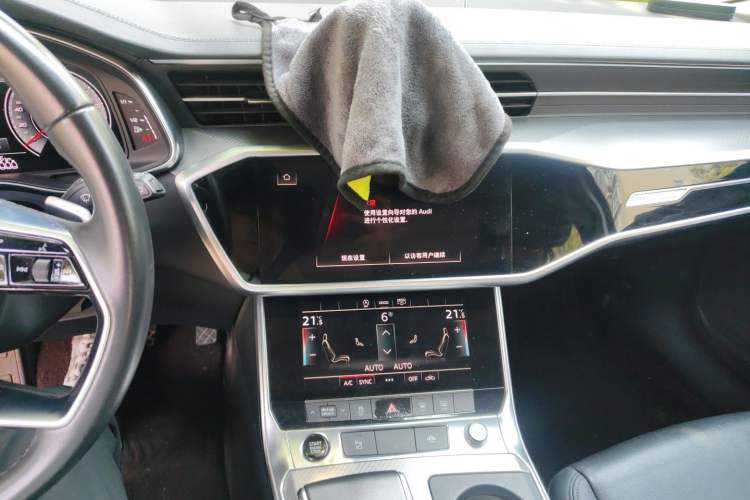 Used Audi A6 2022 Avant Futurist 40 TFSI Luxury Dynamic Model Audio And AC Panel