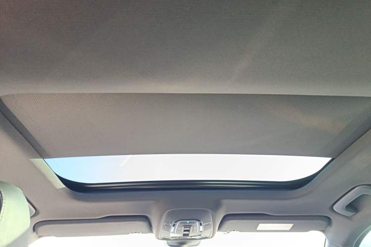 Used Audi A6 2022 allroad quattro Explorer 55 TFSI Prestige Off-Road Model Headliner