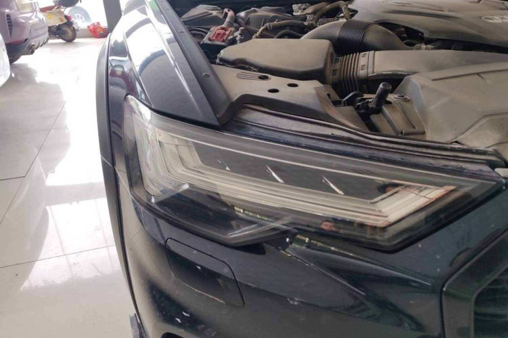 Used Audi A6 2022 allroad quattro Explorer 55 TFSI Prestige Off-Road Model Right Front Headlight