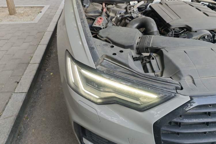 Used Audi A6 2022 Avant Futurist 45 TFSI Prestige Dynamic Edition Right Front Headlight