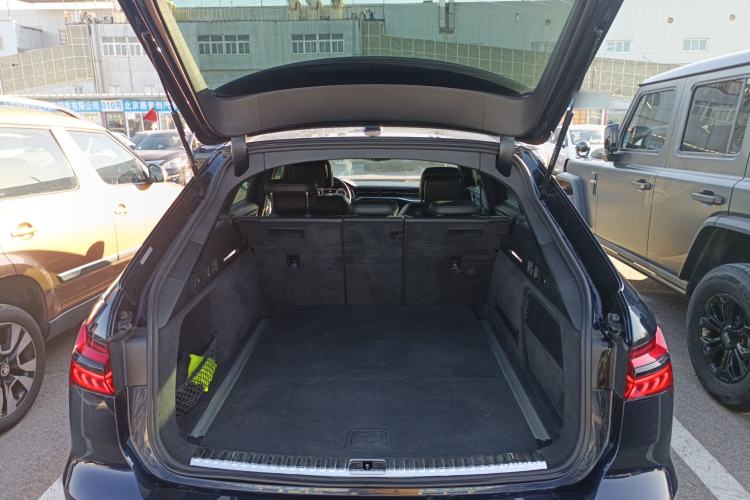 Used Audi A6 2022 allroad quattro Explorer 55 TFSI Prestige Off-Road Model Trunk