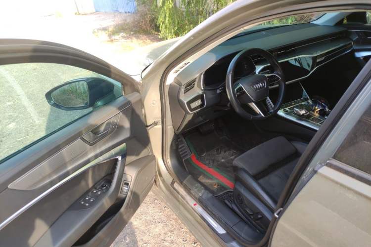 Used Audi A6 2022 Avant Futurist 45 TFSI Prestige Dynamic Edition Driver Seat