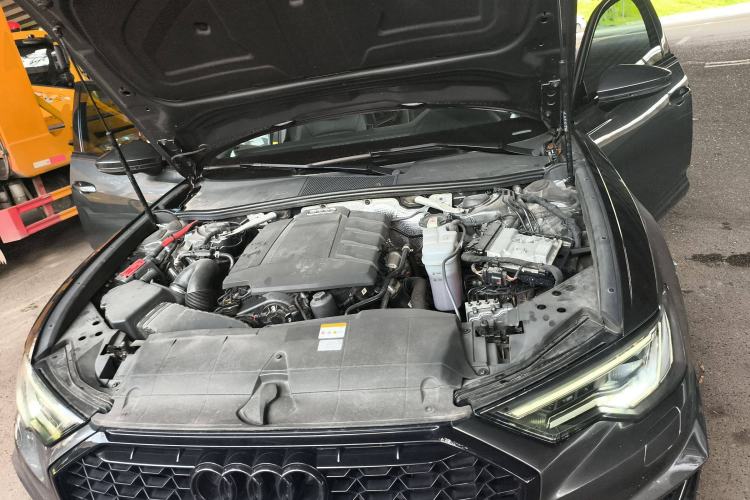 Used Audi A6 2022 Avant Futurist 40 TFSI Luxury Dynamic Model Engine Bay