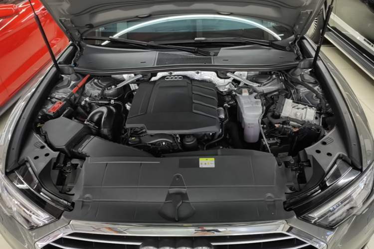 Used Audi A6 2022 Avant Futurist 40 TFSI Luxury Dynamic Model Engine Bay