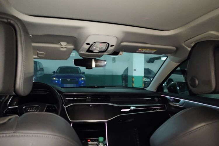 Used Audi A6 2022 allroad quattro 55 TFSI Snow Sports Edition Headliner