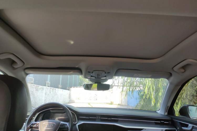 Used Audi A6 2022 Avant Futurist 45 TFSI Prestige Dynamic Edition Headliner