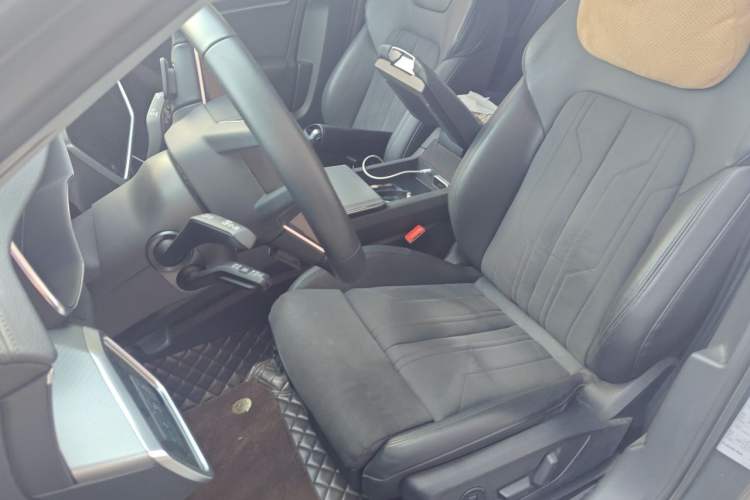 Used Audi A6 2022 Avant Futurist 45 TFSI Prestige Dynamic Edition Left Front Seat