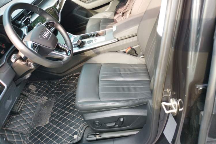 Used Audi A6 2022 allroad quattro Explorer 55 TFSI Prestige Off-Road Model Left Front Seat