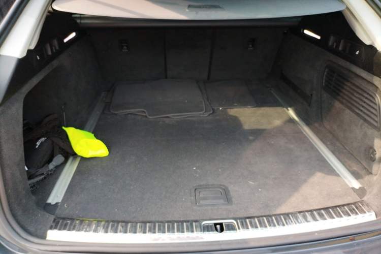 Used Audi A6 2022 allroad quattro Explorer 55 TFSI Prestige Off-Road Model Trunk