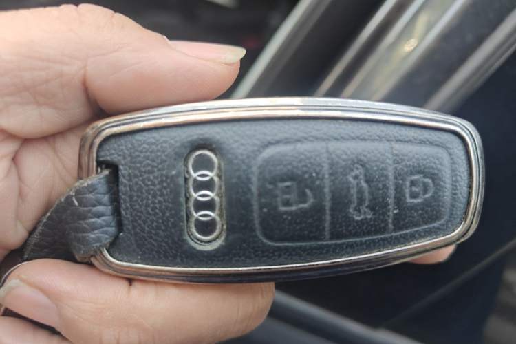 Used Audi A6 2022 Avant Futurist 45 TFSI Prestige Dynamic Edition Vehicle Key