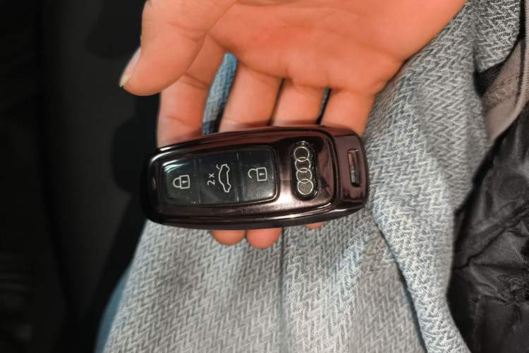 Used Audi A6 2022 Avant Futurist 40 TFSI Luxury Dynamic Model Vehicle Key