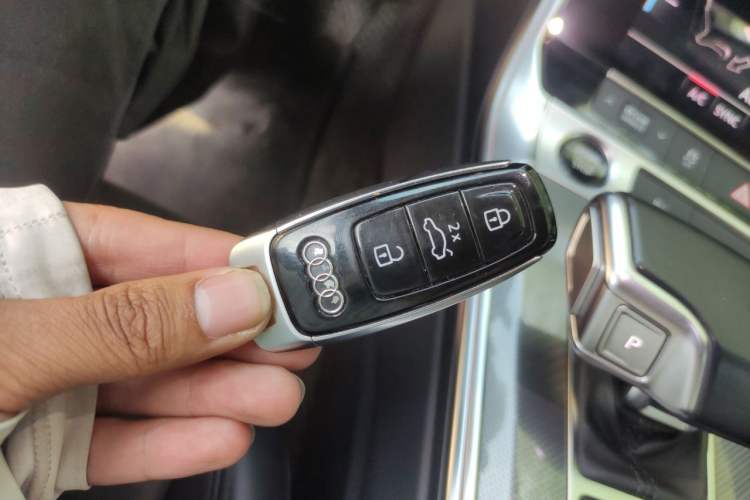 Used Audi A6 2022 Avant Futurist 45 TFSI Prestige Dynamic Edition Vehicle Key