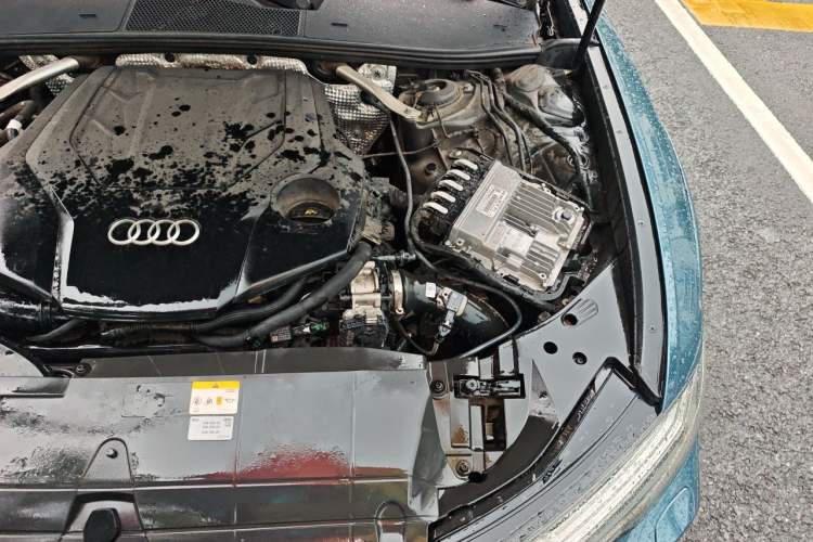 Used Audi A6 2022 allroad quattro Explorer 55 TFSI Prestige Off-Road Model Engine Bay Left