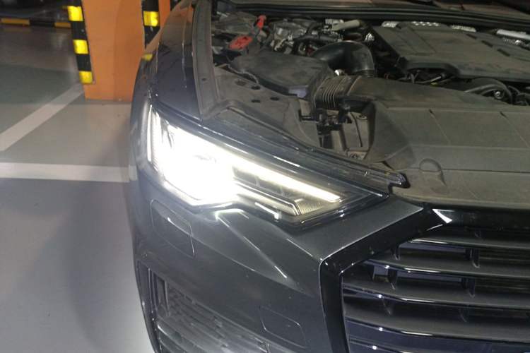 Used Audi A6 2022 Avant Futurist 45 TFSI Prestige Dynamic Edition Right Front Headlight