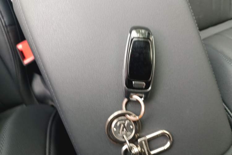 Used Audi A6 2022 allroad quattro Explorer 55 TFSI Prestige Off-Road Model Vehicle Key