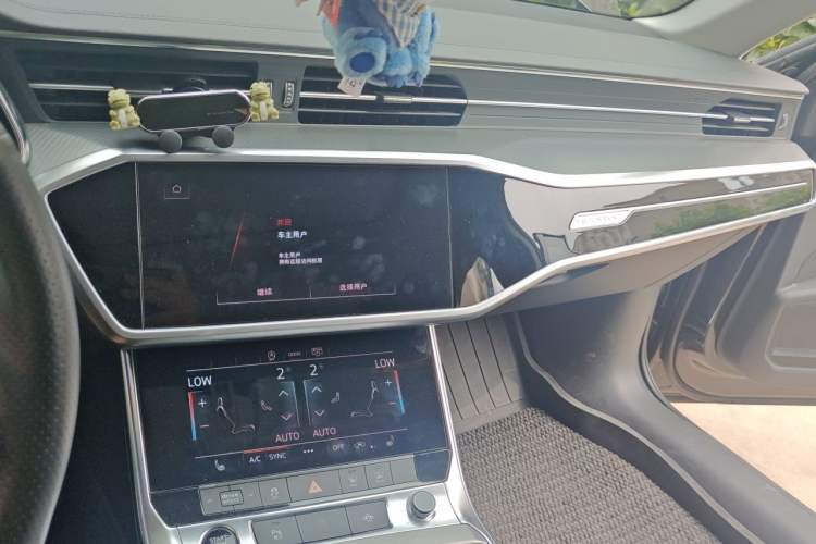 Used Audi A6 2023 Avant Futurist 45 TFSI Prestige Dynamic Edition Audio And AC Panel