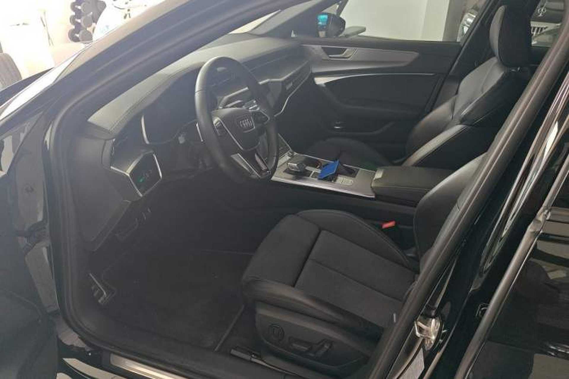 Used Audi A6 2023 Avant 45 TFSI Grand Explorer Edition Driver Seat