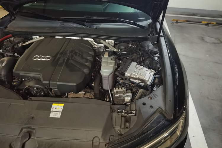 Used Audi A6 2023 Avant Futurist 45 TFSI Prestige Dynamic Edition Engine Bay Left