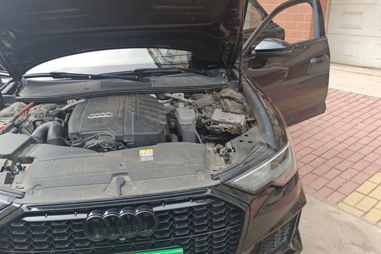 Used Audi A6 2023 Avant Futurist 45 TFSI Prestige Dynamic Edition Engine Bay Left