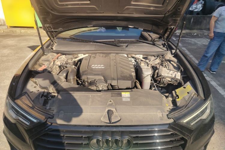 Used Audi A6 2023 Avant Futurist 45 TFSI Prestige Dynamic Edition Engine Bay
