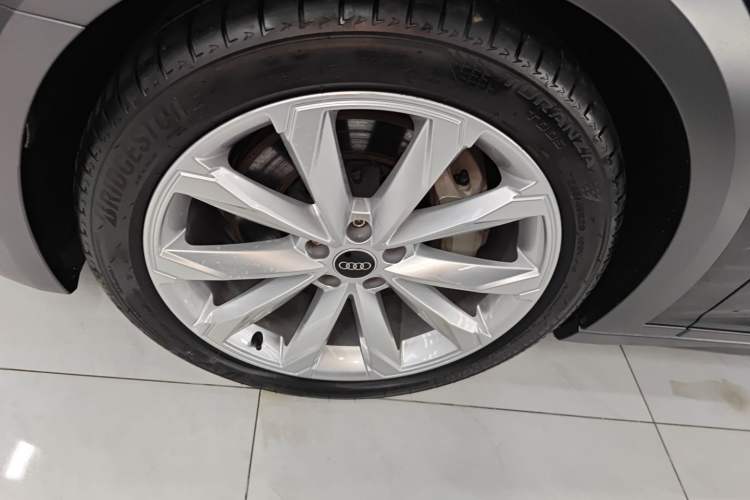 Used Audi A6 2023 allroad quattro 55 TFSI Explorer Edition Exterior 4