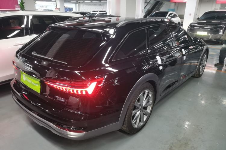 Used Audi A6 2023 allroad quattro 55 TFSI Prestige Off-Road Model Exterior 5