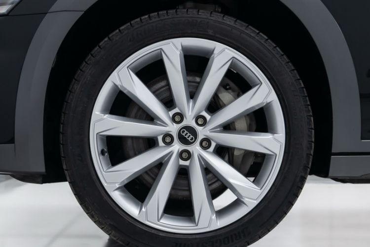 Used Audi A6 2023 allroad quattro 55 TFSI Explorer Edition Exterior 5