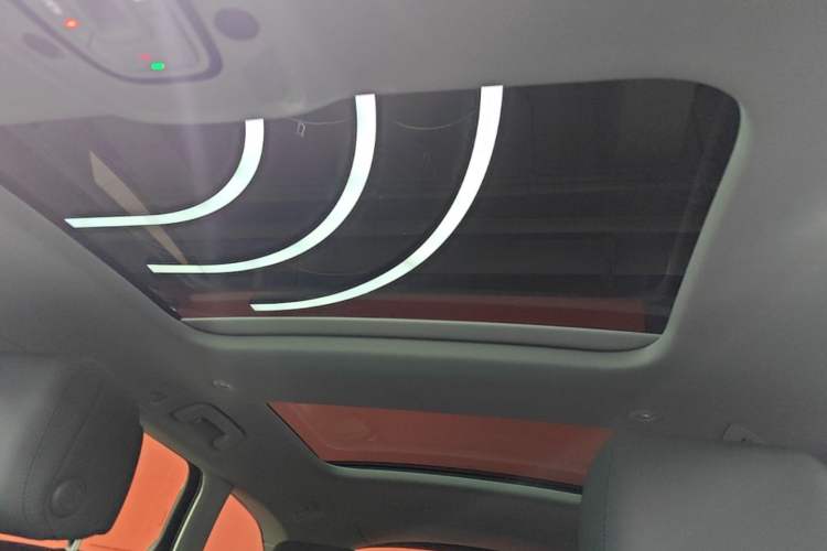 Used Audi A6 2023 allroad quattro 55 TFSI Prestige Off-Road Model Headliner