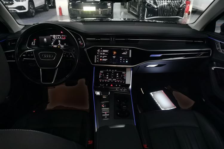 Used Audi A6 2023 allroad quattro 55 TFSI Prestige Off-Road Model Interior 2