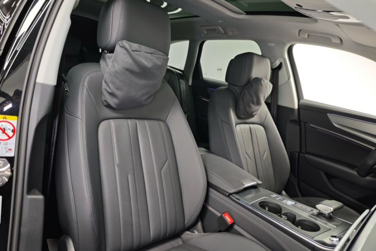 Used Audi A6 2023 allroad quattro 55 TFSI Explorer Edition Interior 7