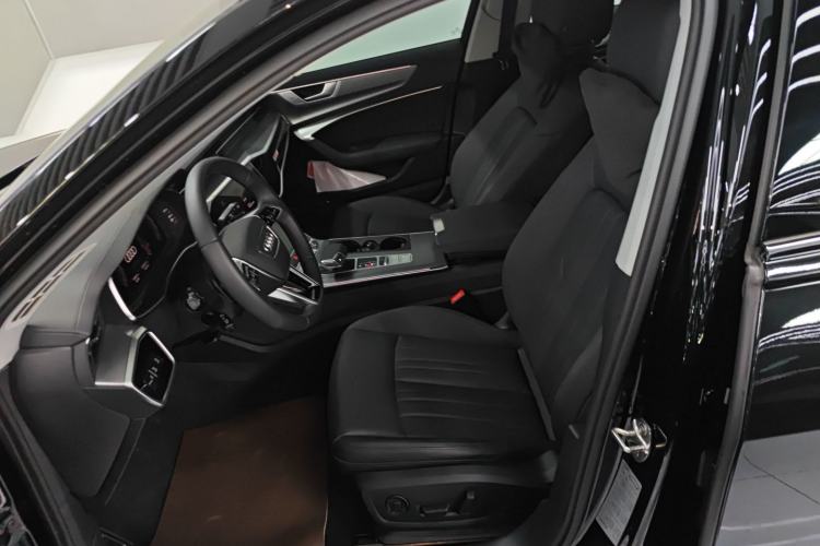 Used Audi A6 2023 allroad quattro 55 TFSI Explorer Edition Left Front Seat