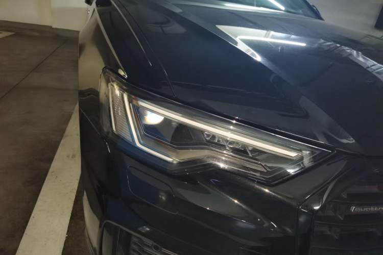 Used Audi A6 2023 Avant Futurist 45 TFSI Prestige Dynamic Edition Right Front Headlight