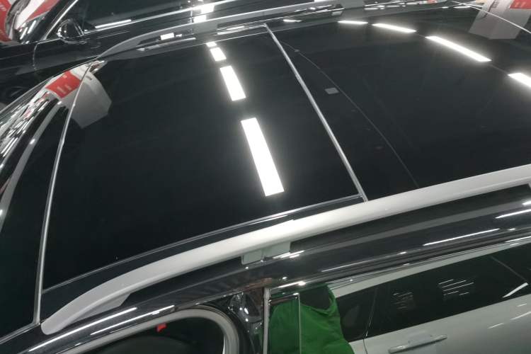 Used Audi A6 2023 allroad quattro 55 TFSI Prestige Off-Road Model Roof