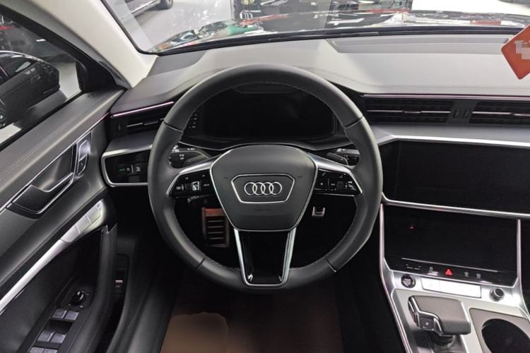 Used Audi A6 2023 allroad quattro 55 TFSI Prestige Off-Road Model Steering Wheel