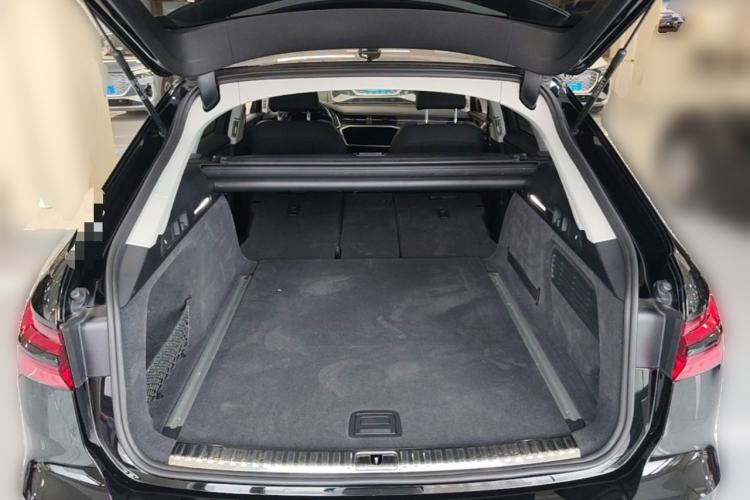 Used Audi A6 2023 Avant Futurist 45 TFSI Prestige Dynamic Edition Trunk