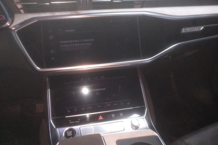 Used Audi A6 2023 allroad quattro 55 TFSI Prestige Off-Road Model Audio And AC Panel
