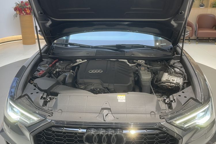 Used Audi A6 2023 Avant Futurist 45 TFSI Prestige Dynamic Edition Engine Bay