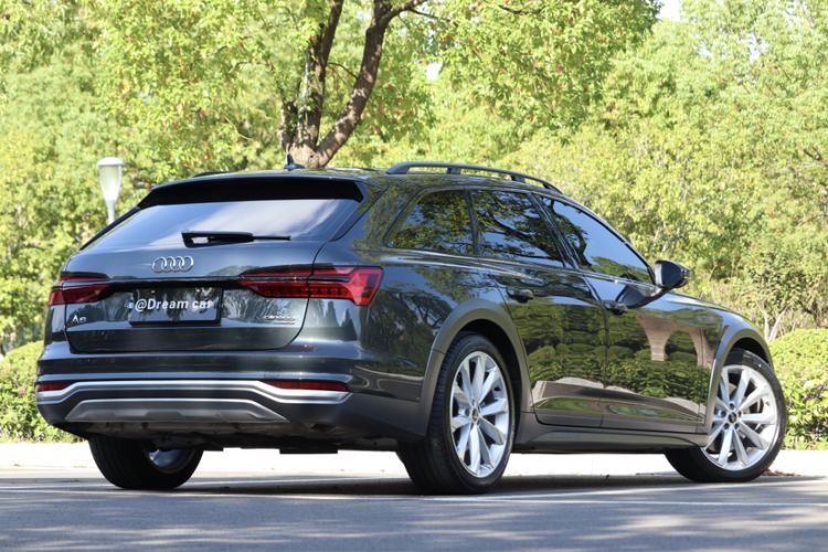 Used Audi A6 2023 allroad quattro 55 TFSI Prestige Off-Road Model Exterior 5