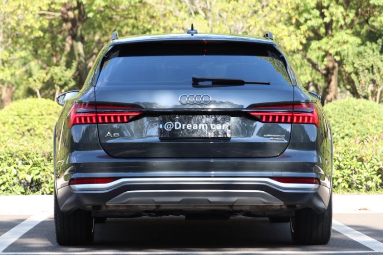 Used Audi A6 2023 allroad quattro 55 TFSI Prestige Off-Road Model Exterior 7