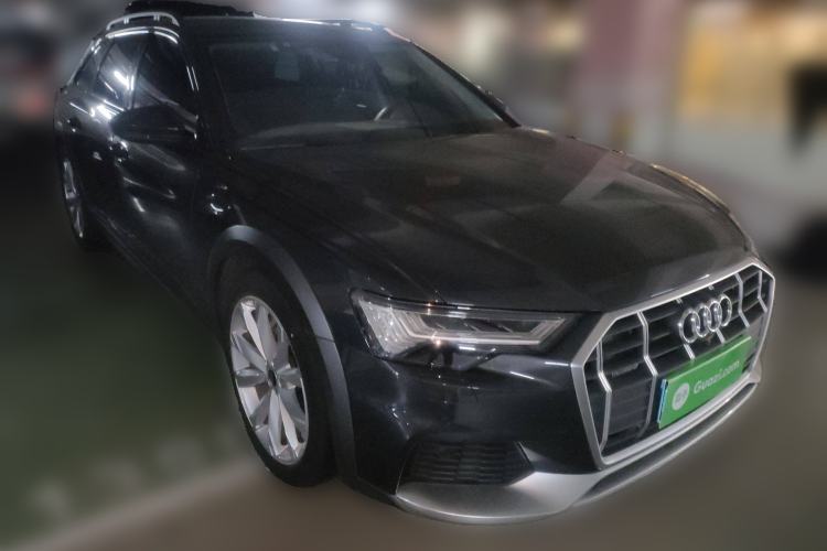 Used Audi A6 2023 allroad quattro 55 TFSI Prestige Off-Road Model Front Right 45 Deg