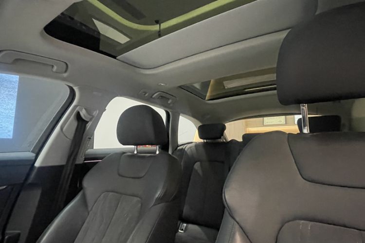 Used Audi A6 2023 Avant Futurist 45 TFSI Prestige Dynamic Edition Headliner