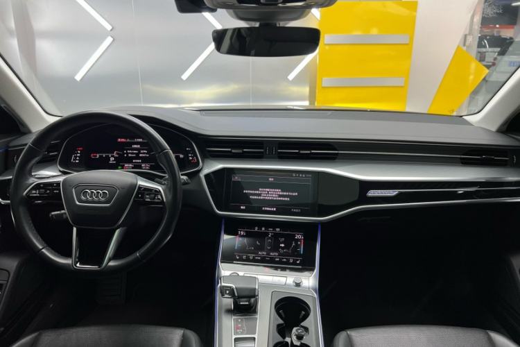 Used Audi A6 2023 allroad quattro 55 TFSI Prestige Off-Road Model Interior 2